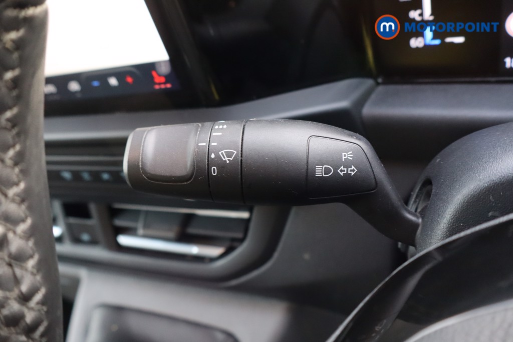 Ford Transit Custom Limited Manual Diesel Panel Van - Stock Number (1613943) - 14th supplementary image