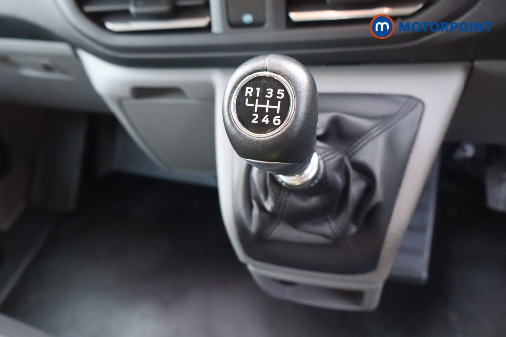 Ford Transit Custom Limited Manual Diesel Panel Van - Stock Number (1613943) - 17th supplementary image