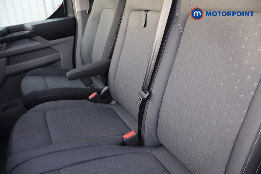 Ford Transit Custom Limited Manual Diesel Panel Van - Stock Number (1613943) - 25th supplementary image