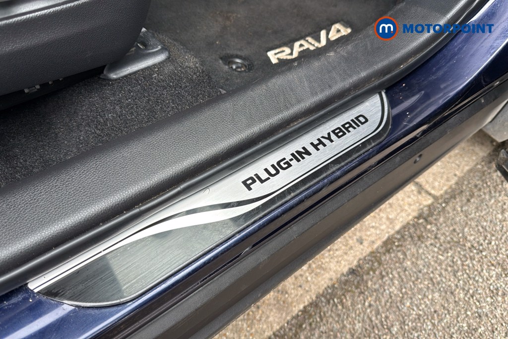 Toyota Rav4 Dynamic Automatic Petrol Plug-In Hybrid SUV - Stock Number (1614316) - 27th supplementary image