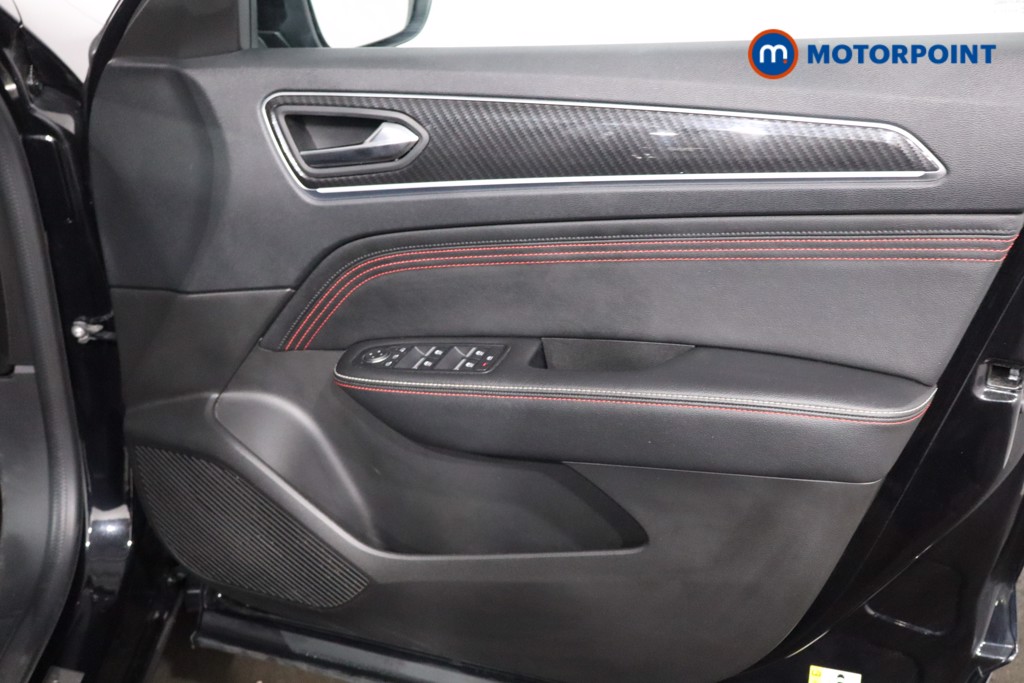 Renault Arkana R.S. Line Automatic Petrol-Electric Hybrid SUV - Stock Number (1615960) - 26th supplementary image