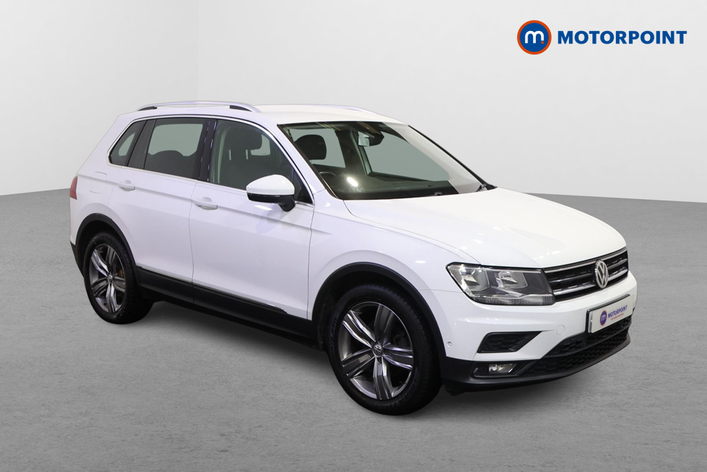 Volkswagen Tiguan Match Automatic Petrol SUV - Stock Number (1616159) - Drivers side front corner