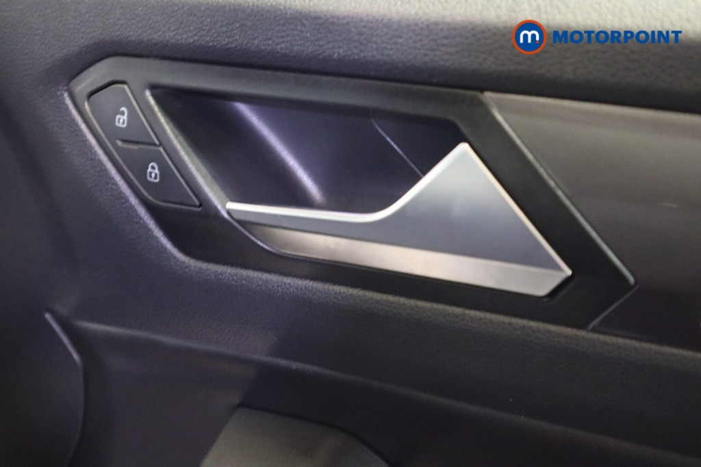Volkswagen T-Roc R-Line Manual Petrol SUV - Stock Number (1616444) - 14th supplementary image