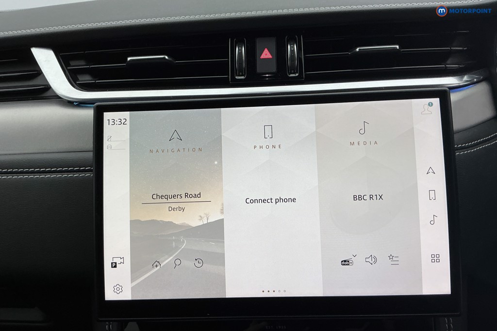 Jaguar F-Pace R-Dynamic Se Black Automatic Diesel SUV - Stock Number (1616509) - 2nd supplementary image