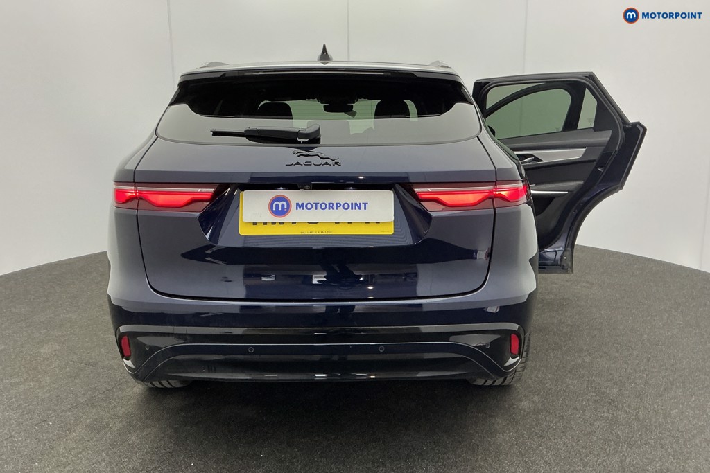 Jaguar F-Pace R-Dynamic Se Black Automatic Diesel SUV - Stock Number (1616509) - 5th supplementary image
