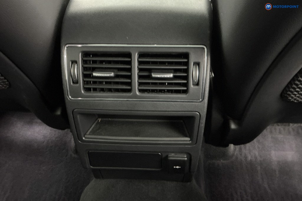 Jaguar F-Pace R-Dynamic Se Black Automatic Diesel SUV - Stock Number (1616509) - 16th supplementary image