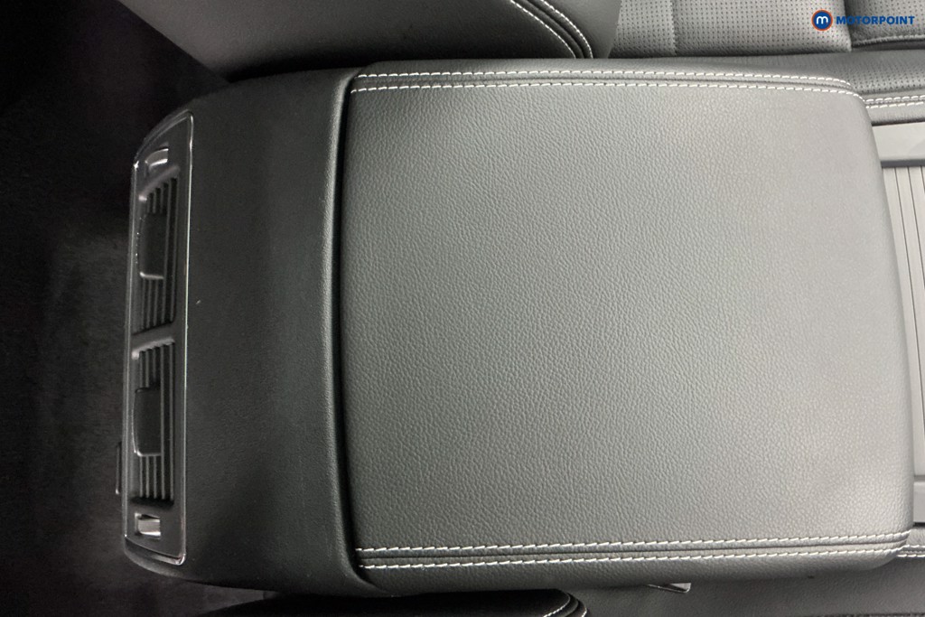 Jaguar F-Pace R-Dynamic Se Black Automatic Diesel SUV - Stock Number (1616509) - 19th supplementary image