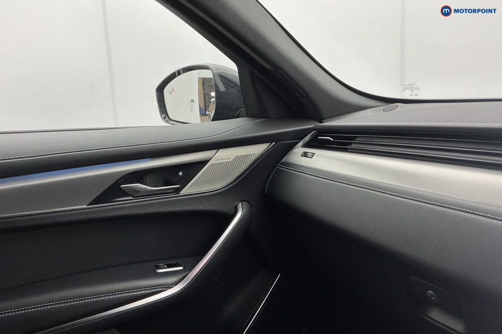Jaguar F-Pace R-Dynamic Se Black Automatic Diesel SUV - Stock Number (1616509) - 25th supplementary image