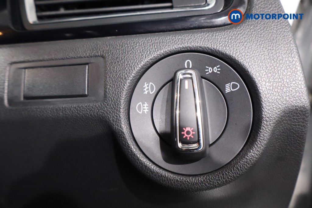 Seat Toledo Xcellence Manual Petrol Hatchback - Stock Number (1616620) - 17th supplementary image