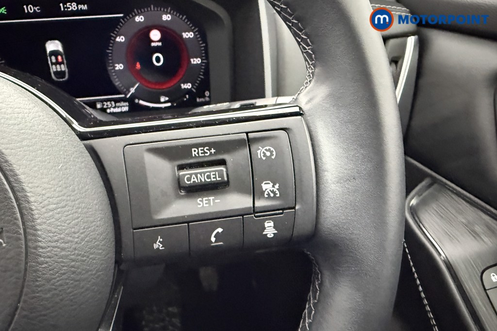 Nissan Qashqai N-Connecta Automatic Petrol-Electric Hybrid SUV - Stock Number (1616728) - 7th supplementary image