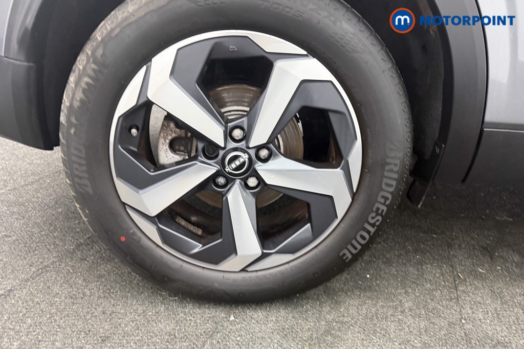 Nissan Qashqai N-Connecta Automatic Petrol-Electric Hybrid SUV - Stock Number (1616728) - 18th supplementary image