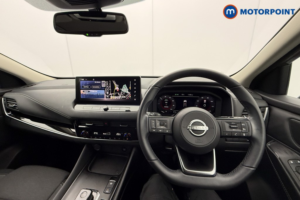 Nissan Qashqai N-Connecta Automatic Petrol-Electric Hybrid SUV - Stock Number (1616728) - 1st supplementary image