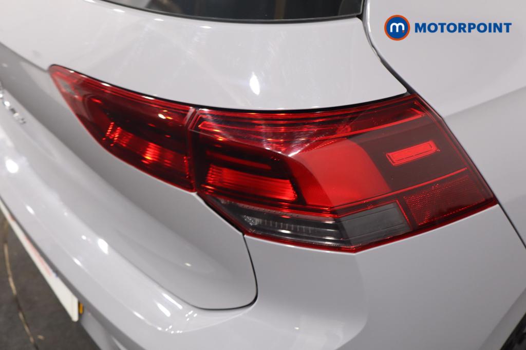 Volkswagen Golf Style Manual Petrol Hatchback - Stock Number (1616737) - 4th supplementary image