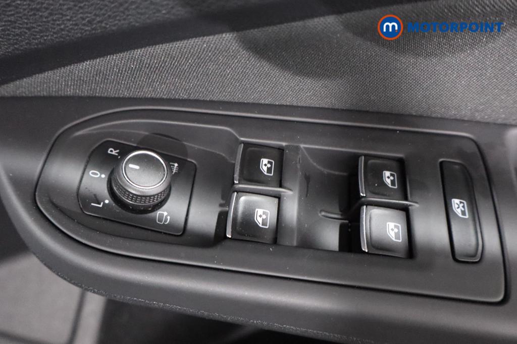 Volkswagen Golf Style Manual Petrol Hatchback - Stock Number (1616737) - 10th supplementary image