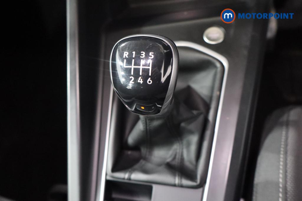 Volkswagen Golf Style Manual Petrol Hatchback - Stock Number (1616737) - 17th supplementary image