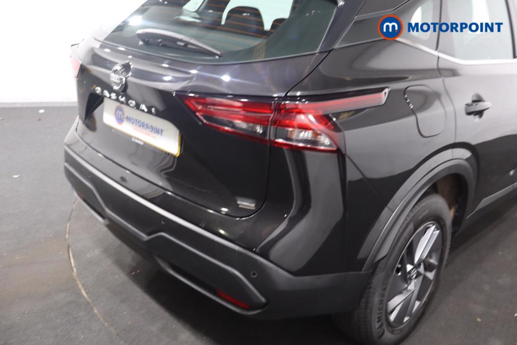 Nissan Qashqai Acenta Premium Manual Petrol SUV - Stock Number (1616745) - 6th supplementary image