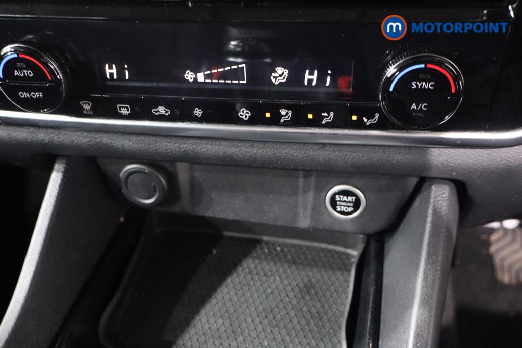 Nissan Qashqai Acenta Premium Manual Petrol SUV - Stock Number (1616745) - 17th supplementary image