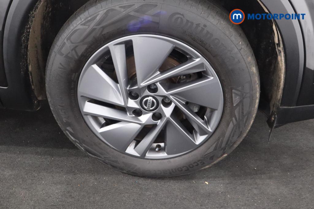 Nissan Qashqai Acenta Premium Manual Petrol SUV - Stock Number (1616745) - 23rd supplementary image
