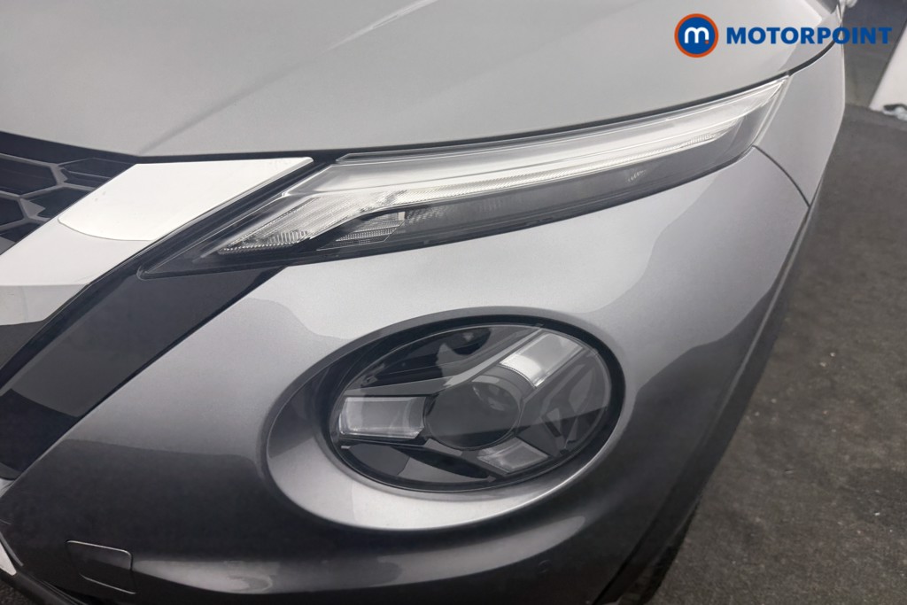 Nissan Juke Tekna Manual Petrol SUV - Stock Number (1616797) - 14th supplementary image