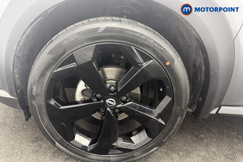 Nissan Juke Tekna Manual Petrol SUV - Stock Number (1616797) - 19th supplementary image