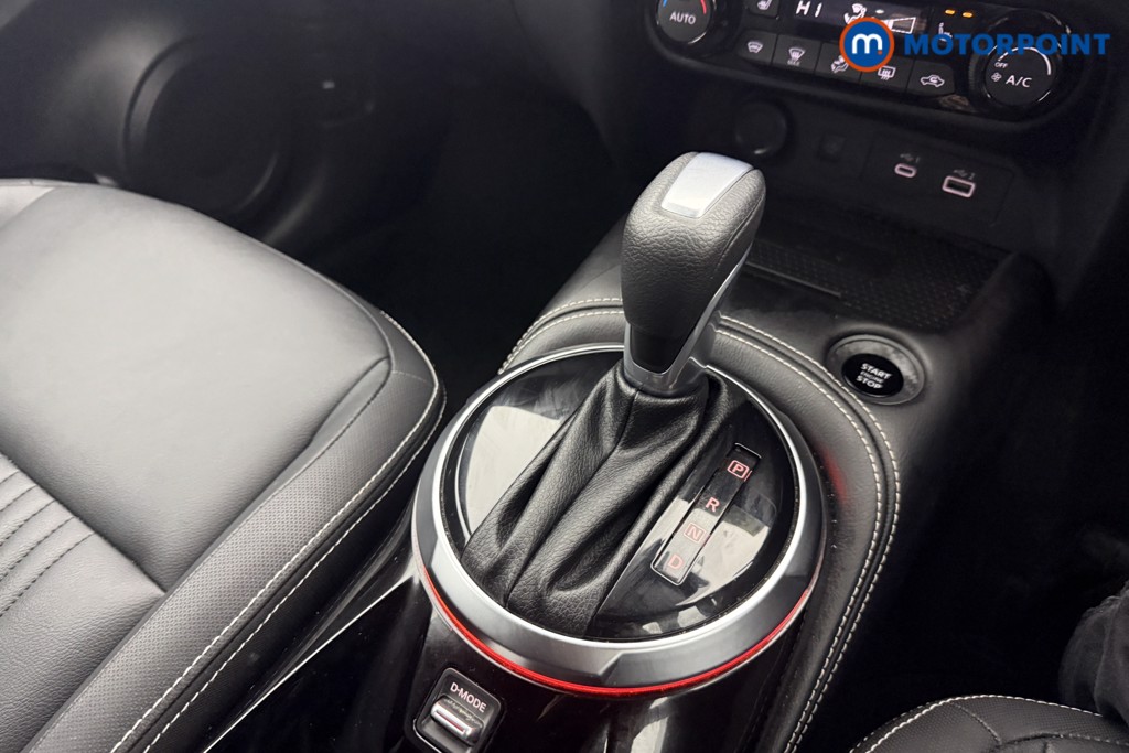 Nissan Juke Tekna Automatic Petrol SUV - Stock Number (1616802) - 4th supplementary image