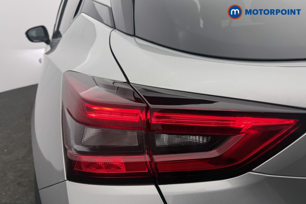 Nissan Juke Tekna Automatic Petrol SUV - Stock Number (1616802) - 14th supplementary image