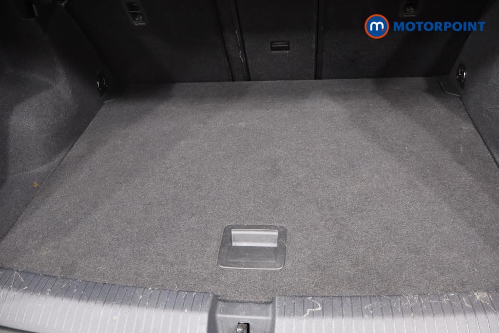 Volkswagen T-Roc Life Manual Petrol SUV - Stock Number (1617056) - 2nd supplementary image