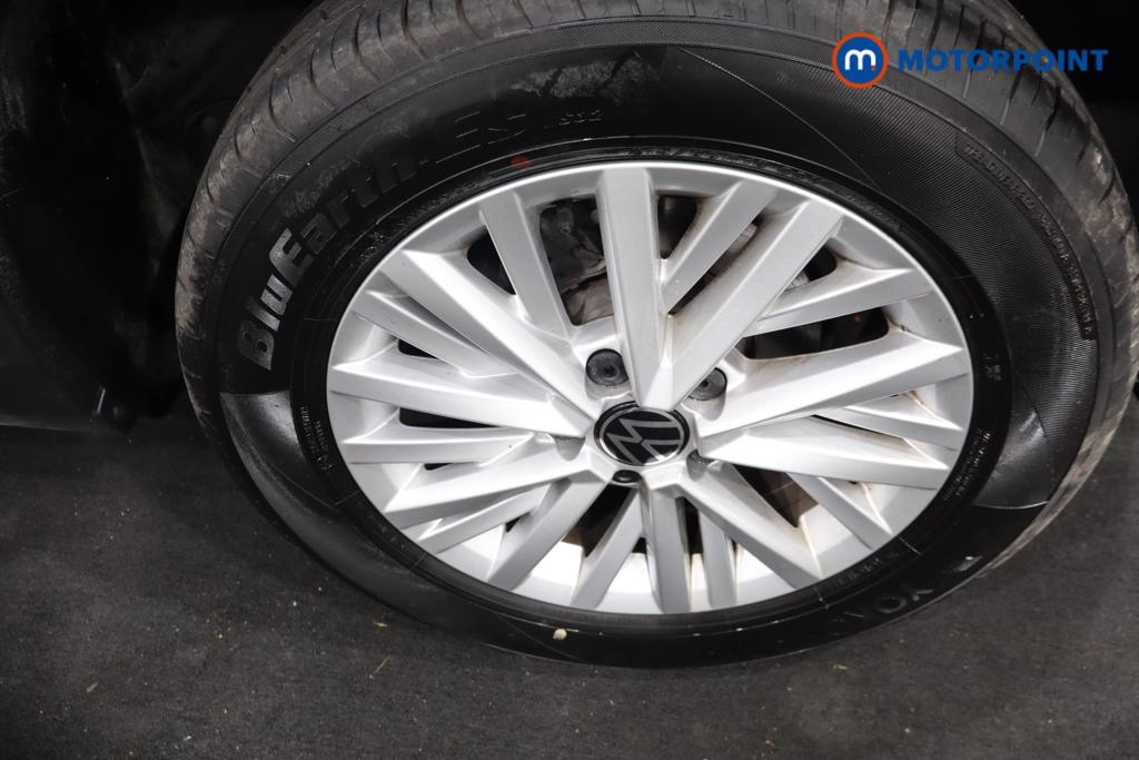 Volkswagen T-Roc Life Manual Petrol SUV - Stock Number (1617056) - 30th supplementary image