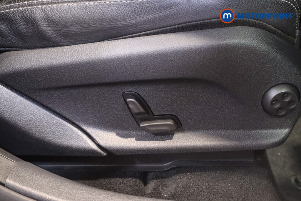 Mercedes-Benz EQC Amg Line Automatic Electric SUV - Stock Number (1617140) - 16th supplementary image