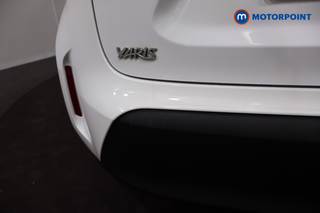 Toyota Yaris Cross Design Automatic Petrol-Electric Hybrid Estate - Stock Number (1617341) - 38th supplementary image