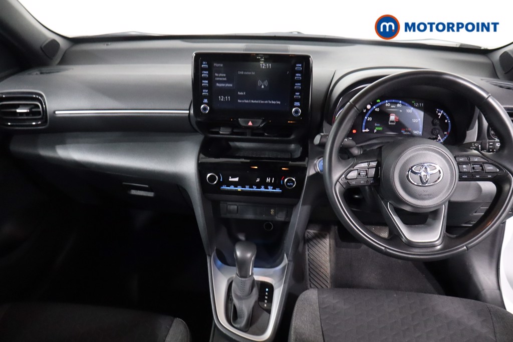 Toyota Yaris Cross Design Automatic Petrol-Electric Hybrid Estate - Stock Number (1617341) - 1st supplementary image