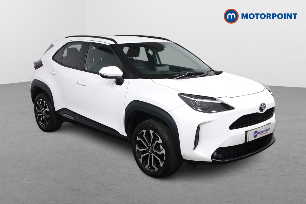 Toyota Yaris Cross Design Automatic Petrol-Electric Hybrid Estate - Stock Number (1617341) - Drivers side front corner