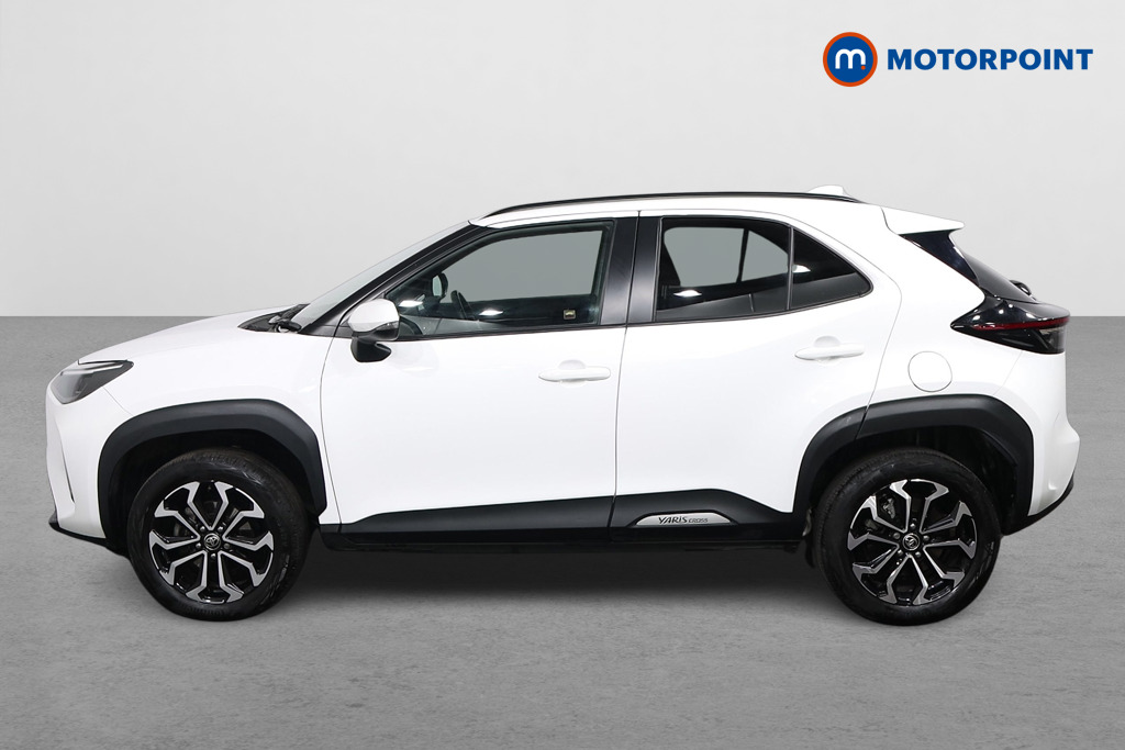 Toyota Yaris Cross Design Automatic Petrol-Electric Hybrid Estate - Stock Number (1617341) - Passenger side