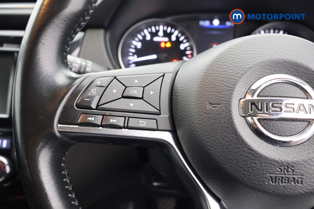 Nissan Qashqai Acenta Premium Manual Petrol SUV - Stock Number (1617385) - 2nd supplementary image