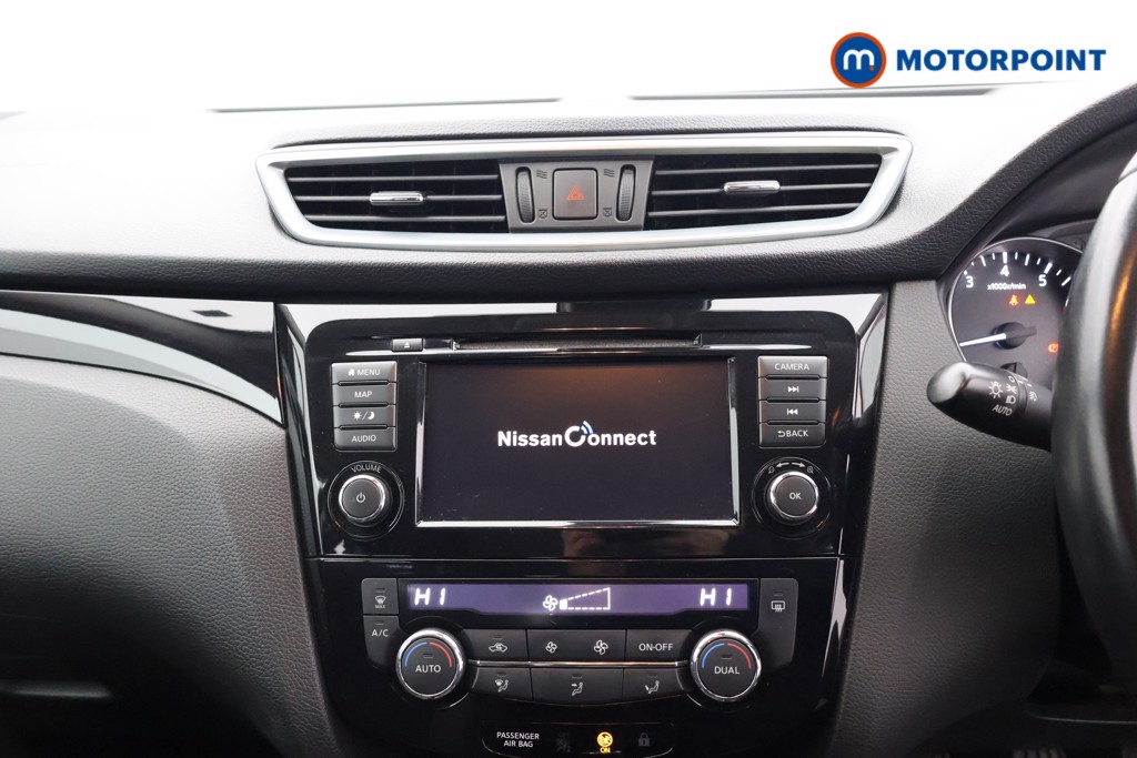 Nissan Qashqai Acenta Premium Manual Petrol SUV - Stock Number (1617385) - 5th supplementary image