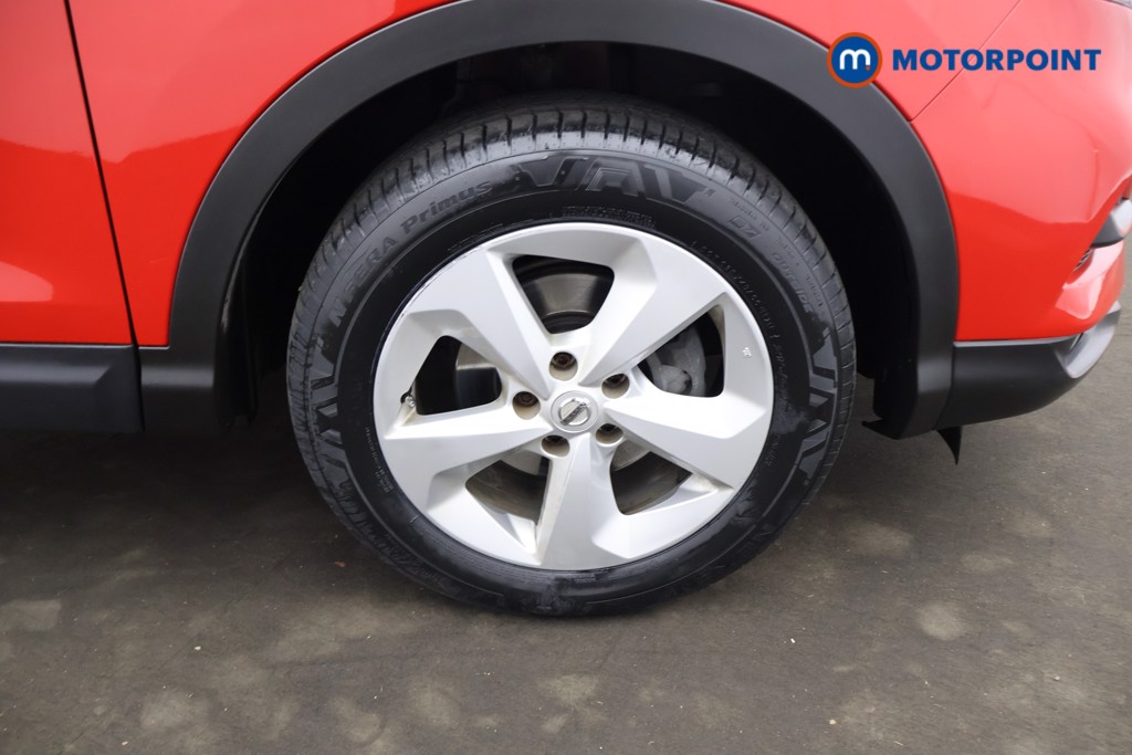 Nissan Qashqai Acenta Premium Manual Petrol SUV - Stock Number (1617385) - 12th supplementary image