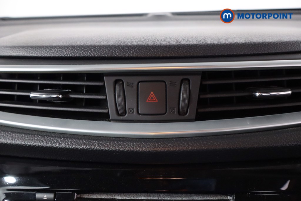 Nissan Qashqai Acenta Premium Manual Petrol SUV - Stock Number (1617538) - 18th supplementary image