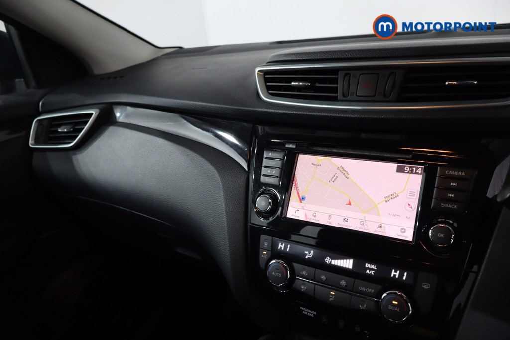 Nissan Qashqai Acenta Premium Manual Petrol SUV - Stock Number (1617538) - 19th supplementary image