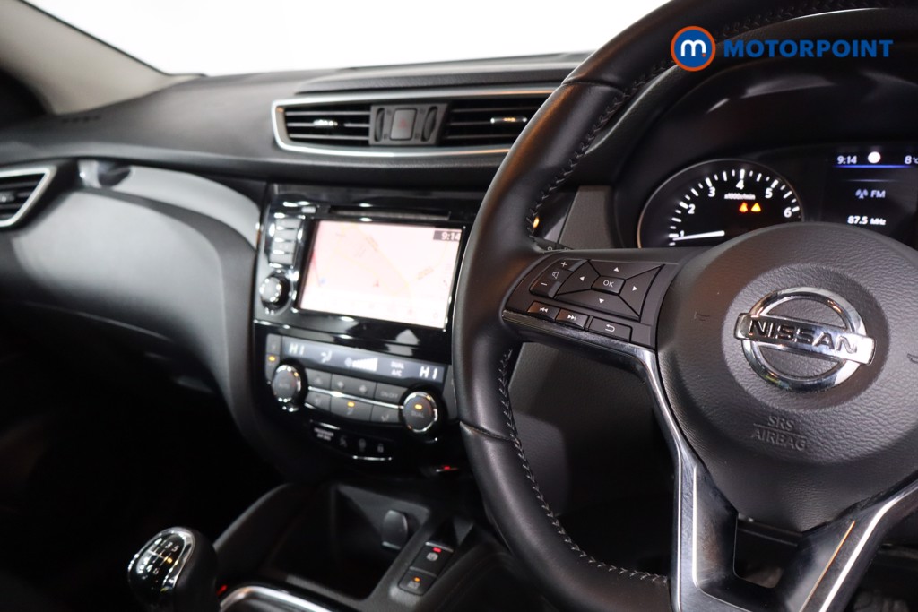 Nissan Qashqai Acenta Premium Manual Petrol SUV - Stock Number (1617538) - 20th supplementary image