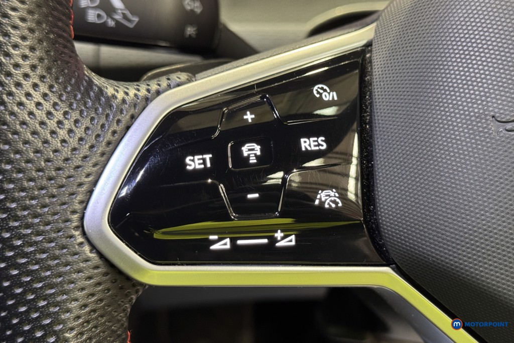 Volkswagen Golf GTI Automatic Petrol Hatchback - Stock Number (1617809) - 11th supplementary image