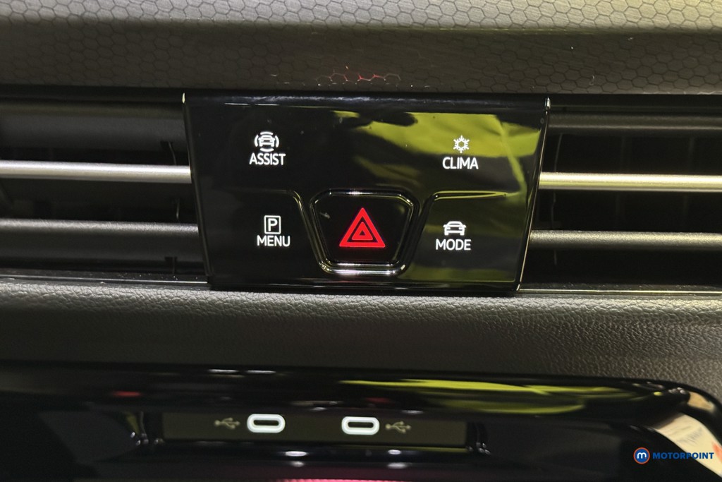 Volkswagen Golf GTI Automatic Petrol Hatchback - Stock Number (1617809) - 17th supplementary image