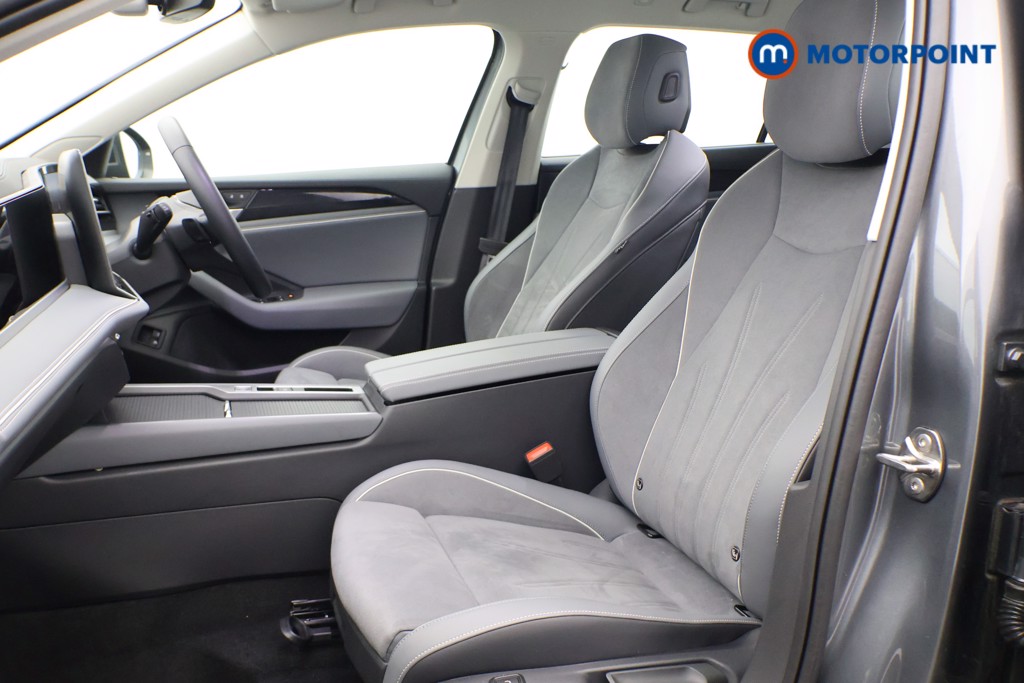 Volkswagen Passat Life Automatic Petrol Plug-In Hybrid Estate - Stock Number (1618572) - 19th supplementary image