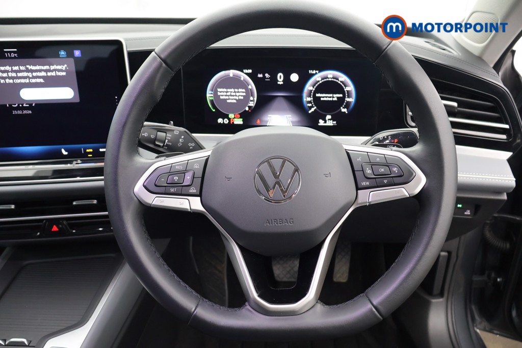 Volkswagen Passat Life Automatic Petrol Plug-In Hybrid Estate - Stock Number (1618572) - 1st supplementary image