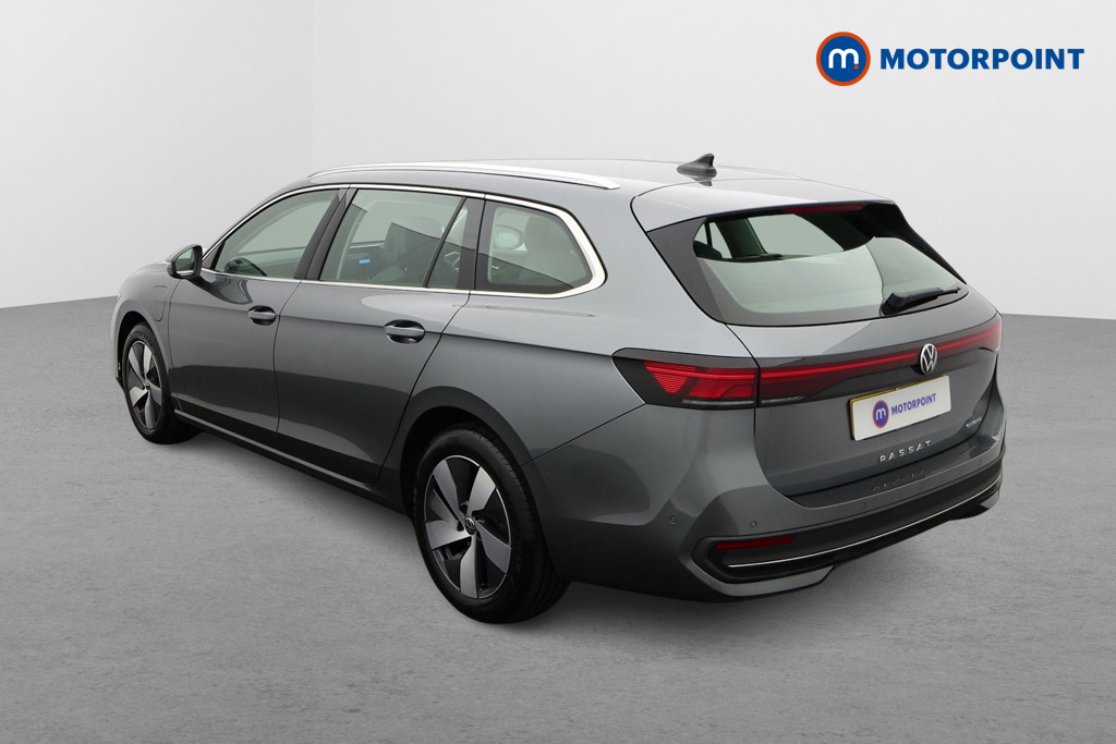 Volkswagen Passat Life Automatic Petrol Plug-In Hybrid Estate - Stock Number (1618572) - Passenger side rear corner