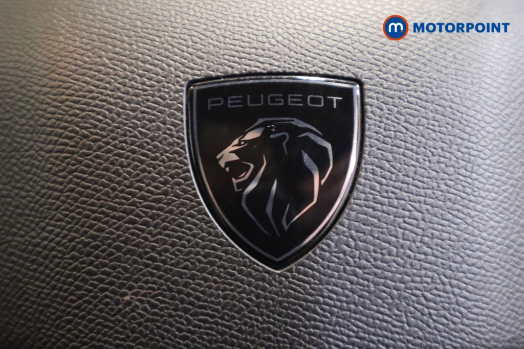 Peugeot 2008 Active Manual Petrol SUV - Stock Number (1618573) - 16th supplementary image