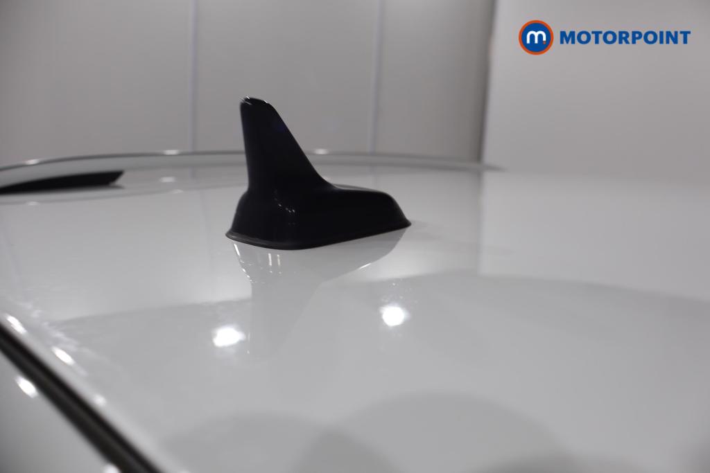 Volkswagen T-Roc R-Line Automatic Petrol SUV - Stock Number (1618650) - 3rd supplementary image