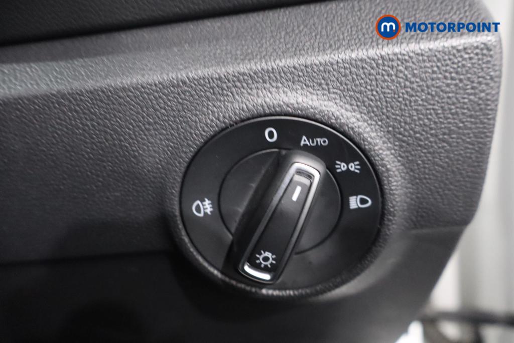 Volkswagen T-Roc R-Line Automatic Petrol SUV - Stock Number (1618650) - 13th supplementary image