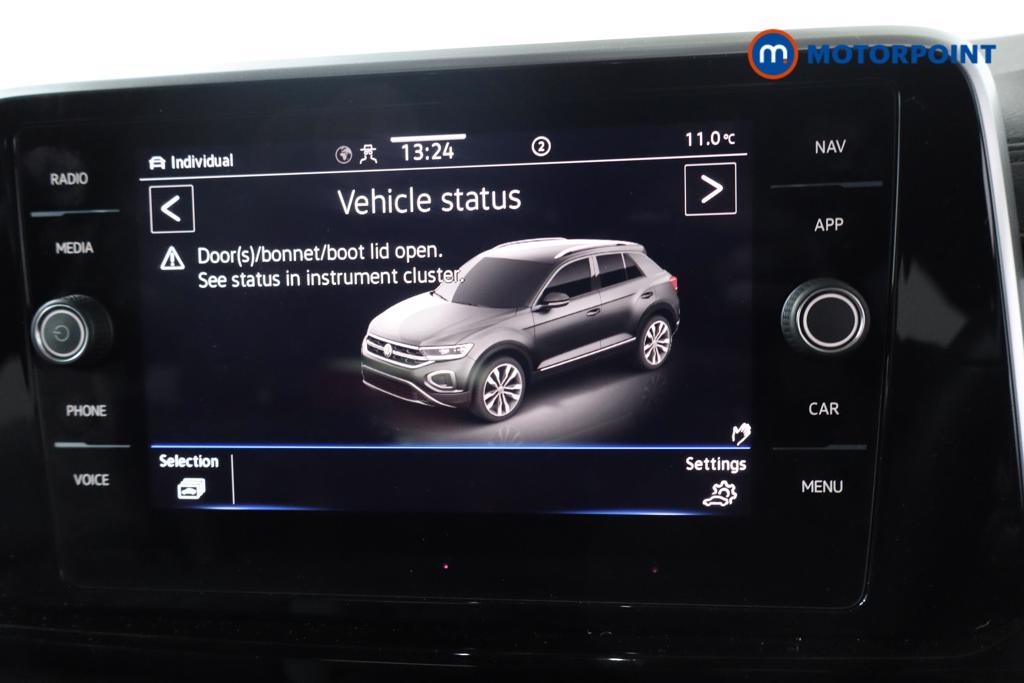 Volkswagen T-Roc R-Line Automatic Petrol SUV - Stock Number (1618650) - 23rd supplementary image