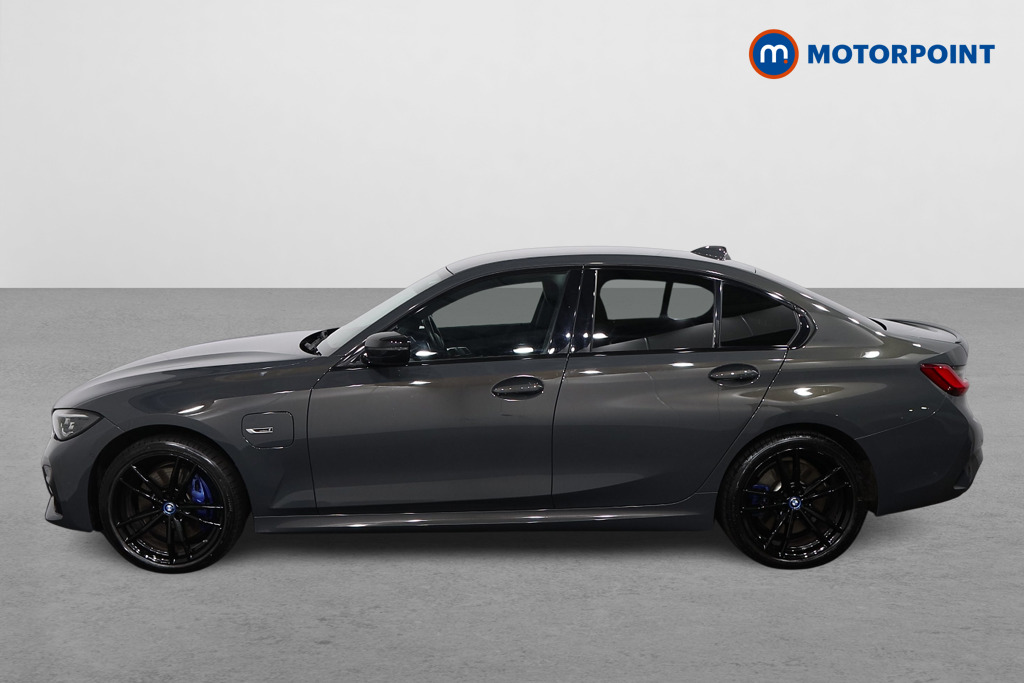 BMW 3 Series M Sport Pro Edition Automatic Petrol Plug-In Hybrid Saloon - Stock Number (1618661) - Passenger side
