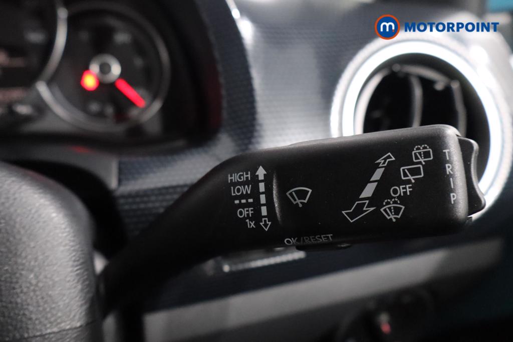 Volkswagen UP UP Manual Petrol Hatchback - Stock Number (1618837) - 7th supplementary image